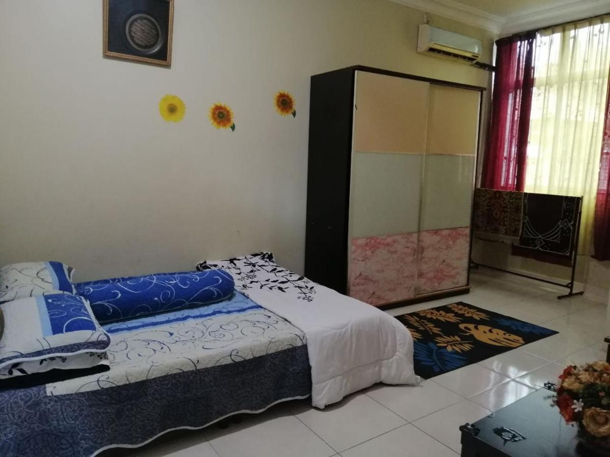 Hawwa Sara Muslim Homestay Malacca Esterno foto