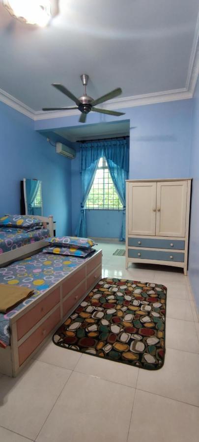 Hawwa Sara Muslim Homestay Malacca Esterno foto